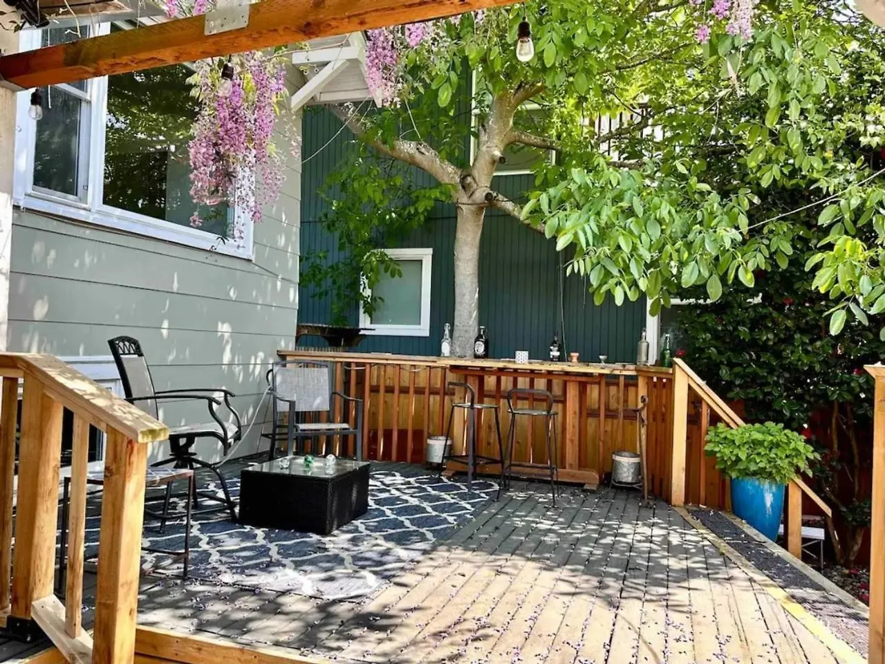 Homestay Burke House Collection - Main House Apartment Seattle
